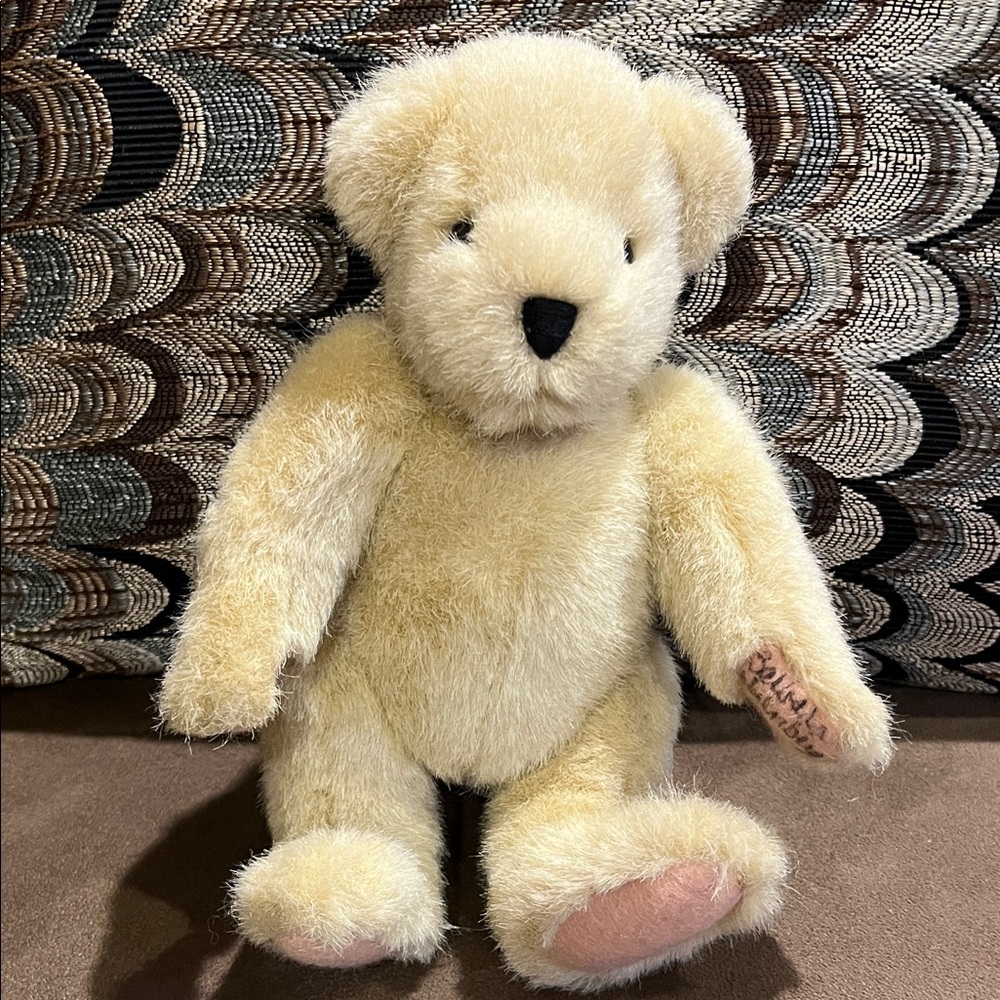 Signed Muffy Vander Bear Cream Plush Teddy Bear
